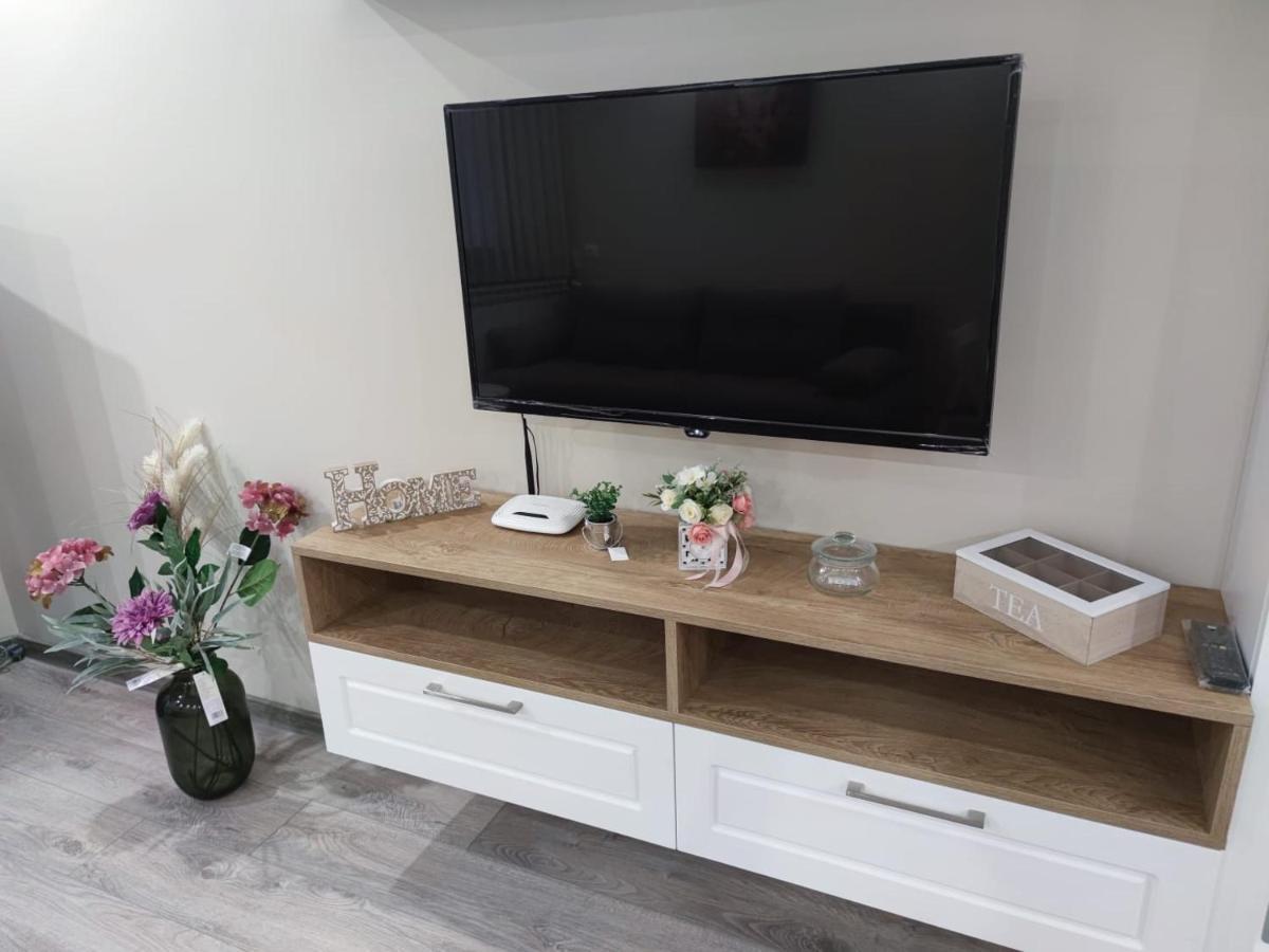 Flowers Apartment Dobrich Buitenkant foto